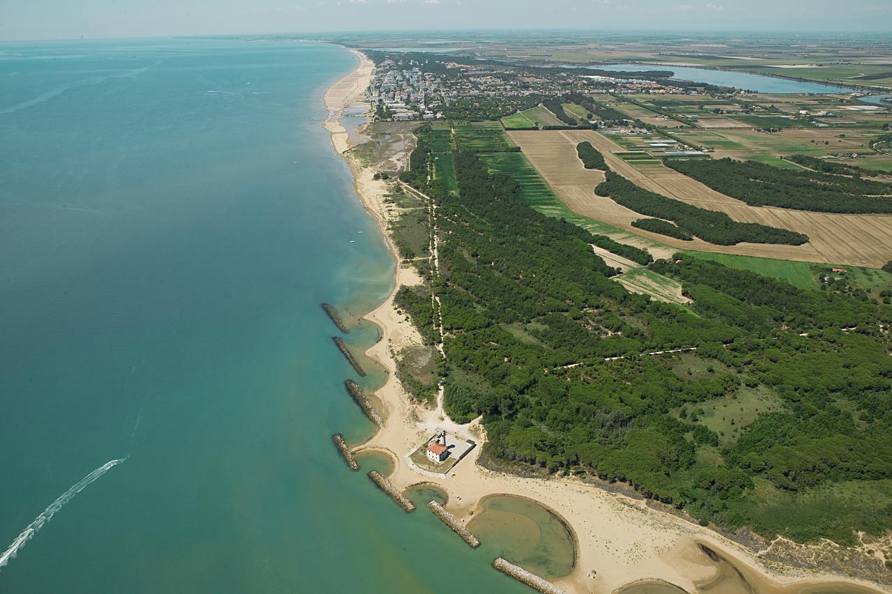 Vania Bibione Exterior photo